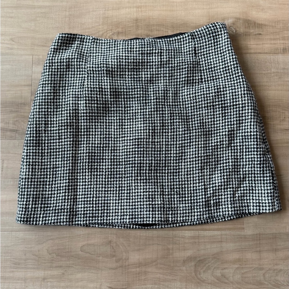 abercrombie & fitch houndstooth skort, size small